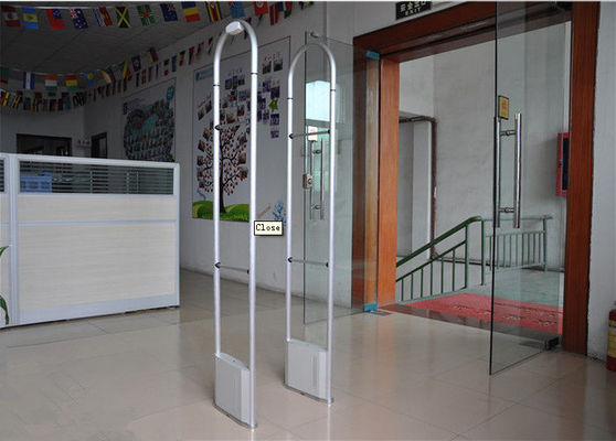 ระบบรักษาความปลอดภัย 8.2MHz Alunimium ล้อแม็กด่านสำหรับร้านค้าปลีก